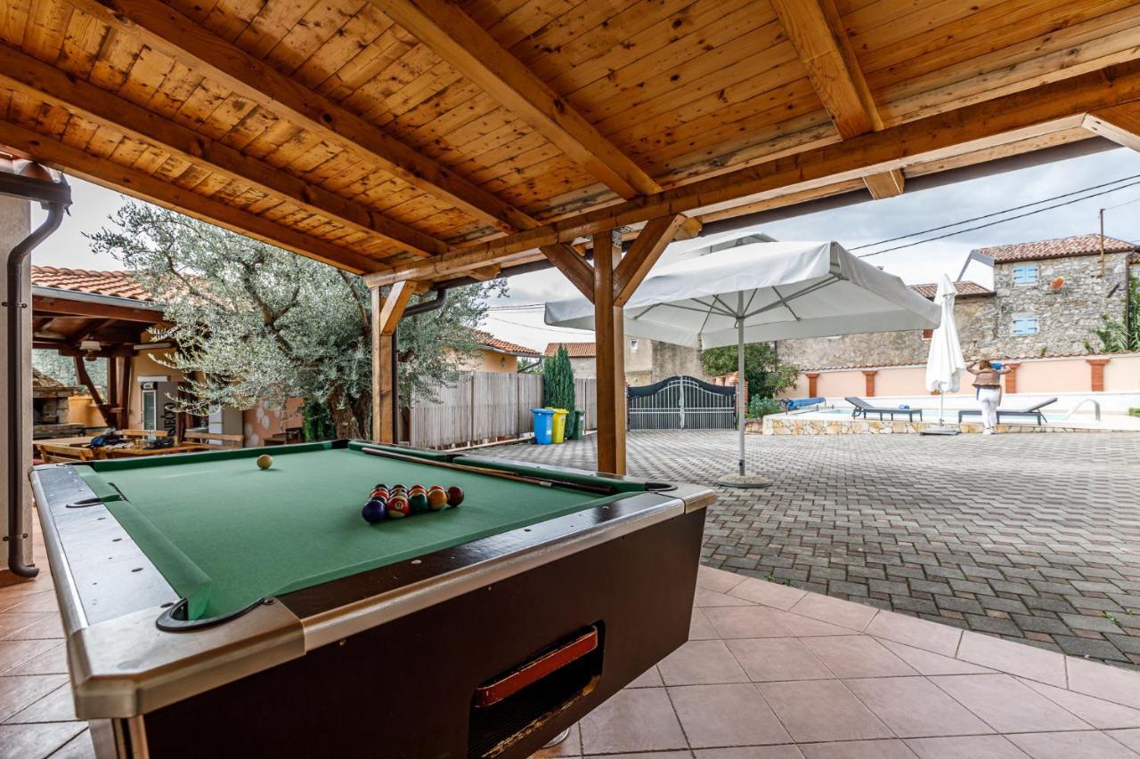 Ferienhaus Sascha In Poreč Exteriör bild